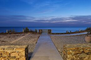 Cape Suites