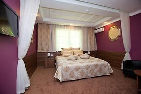 Malinki Hotel