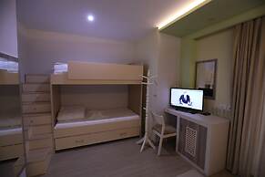 Hotel 1 Maji