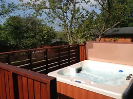 Laurel Lodge