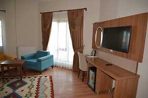 Hasan Celebi Otel