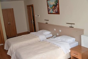 Hasan Celebi Otel