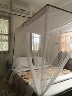 Le Parlour