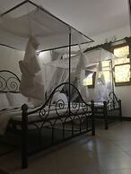 Le Parlour