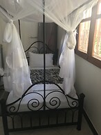 Le Parlour