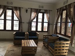 Le Parlour