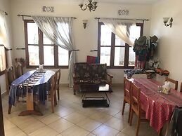 Le Parlour