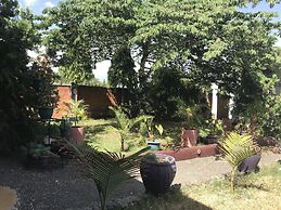 Le Parlour