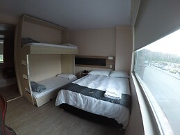 Hotel Embajada