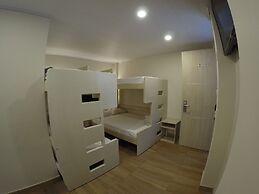 Hotel Embajada