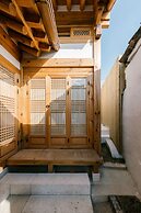 Adamhanok