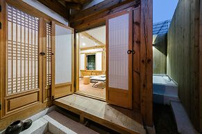 Adamhanok