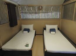 Nalu Surf Camp