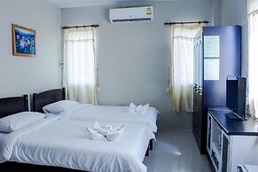 Hadthong Resort