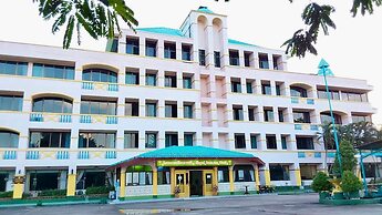 Royal Jommanee Hotel