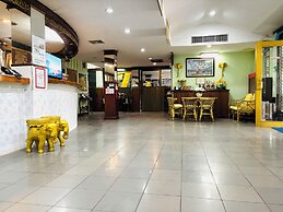 Royal Jommanee Hotel