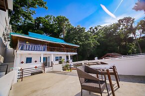 Steps Garden Resort