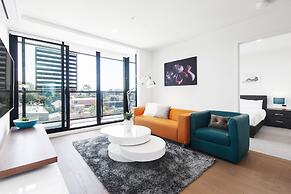 Ilixir Apartments by Ready Set Host