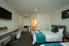 Brolga Hotel Motel