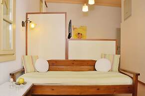 Silde Apartments