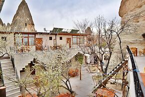 Peri Cave Hotel
