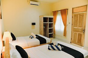 Taman Asih Bingin Homestay