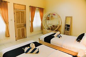 Taman Asih Bingin Homestay