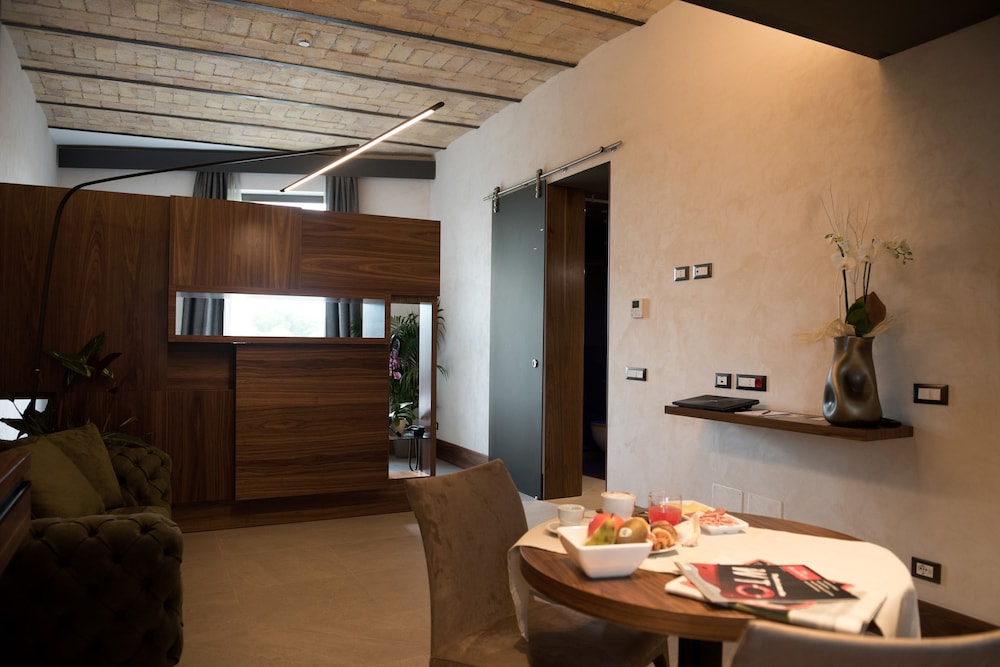 Gasometer Urban Suites