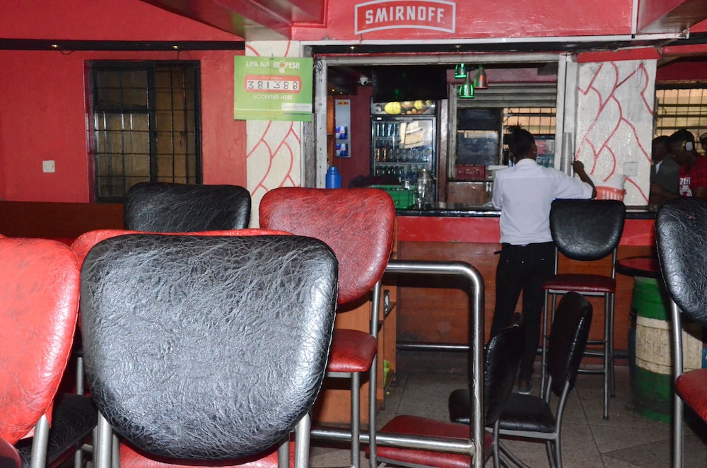Nyam Hotel