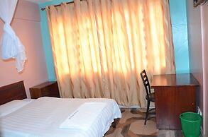 Nyam Hotel