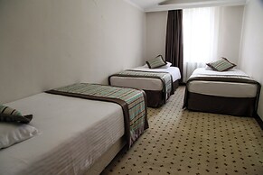 Yayoba Hotel