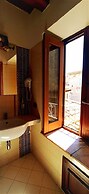 Donnaciccina Accomodation