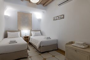 Mykonos Divino