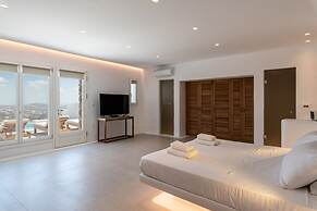 Mykonos Divino