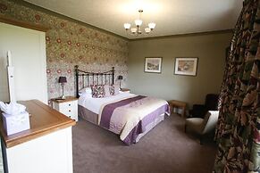 The Three Shires Inn