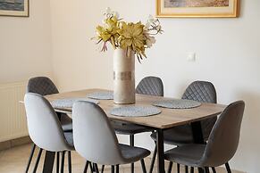 Faos Luxury Apartments
