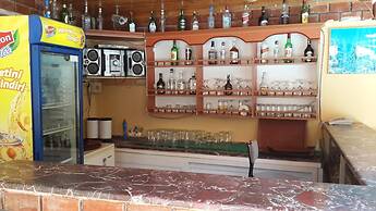 Caner Hotel