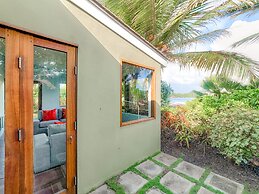 Cocoâ Cove Resort