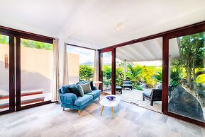 Cocoâ Cove Resort