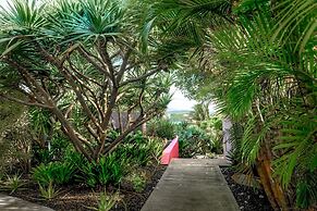 Cocoâ Cove Resort