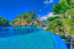 Cocoâ Cove Resort