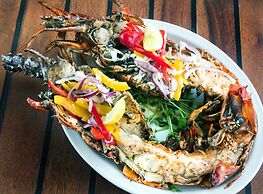 Cocoâ Cove Resort