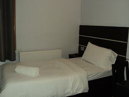 New Globe Hotel