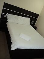 New Globe Hotel