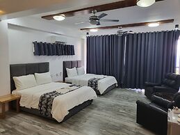 Manarra Seaview Resort