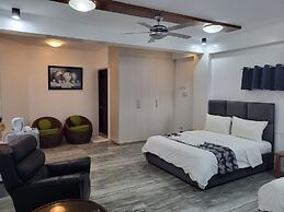 Manarra Seaview Resort