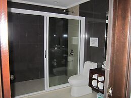 Manarra Seaview Resort