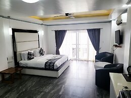 Manarra Seaview Resort
