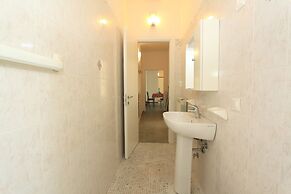 Villa Pineta Apartments