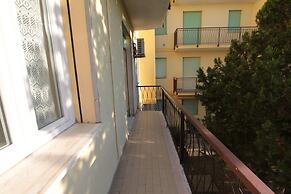 Villa Pineta Apartments